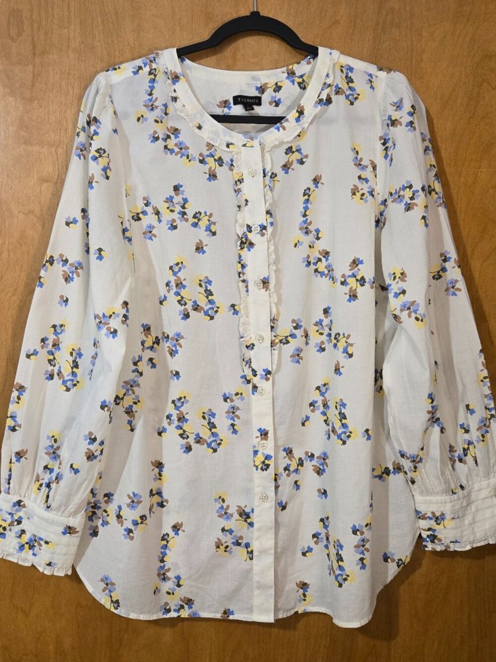 Talbots Floral Ruffle Button Down Blouse Long Sleeve Large Cottage Preppy cotton